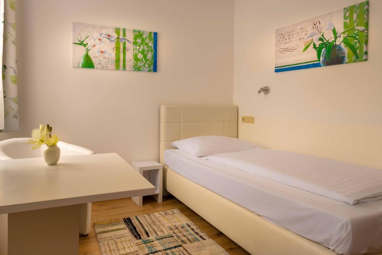 Hotel Anker Klosterneuburg Extérieur photo